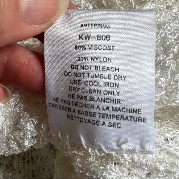 ANTEPRIMA Off-White Sparkle Knit Boxy Pullover Sweater - Size Medium - Picture 7 of 8
